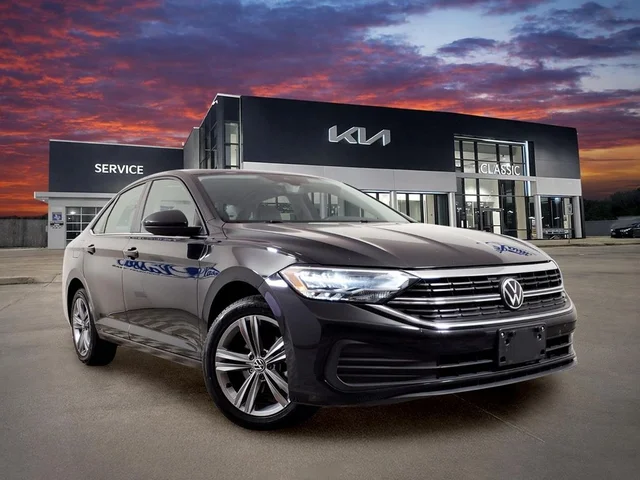Pre-Owned 2024 Volkswagen Jetta 1.5T SE