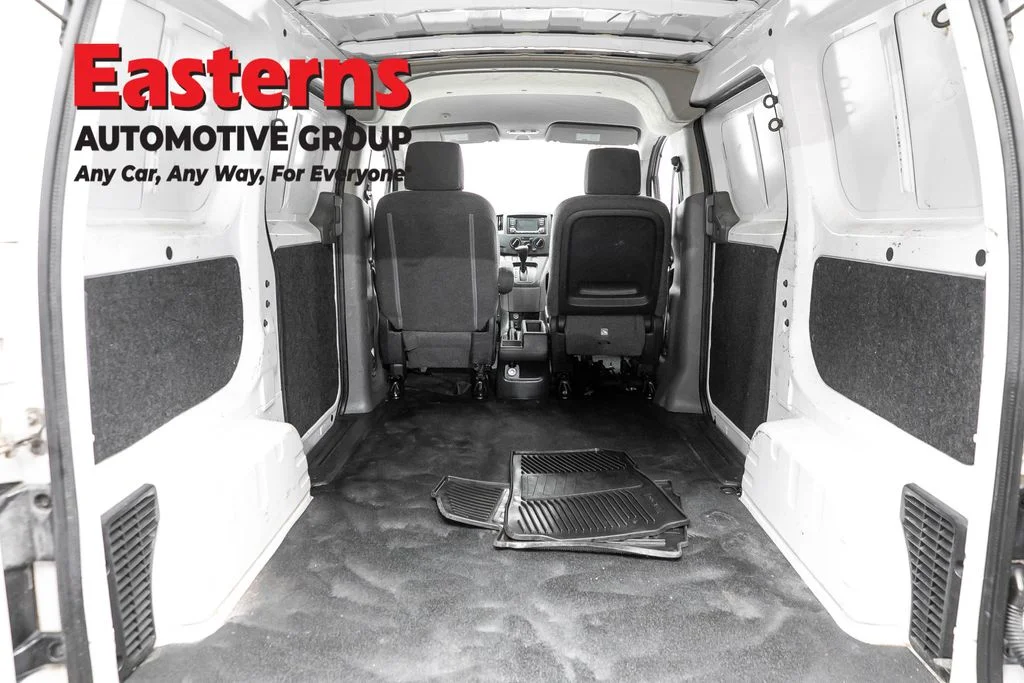 Used 2019 White Nissan SV image 9