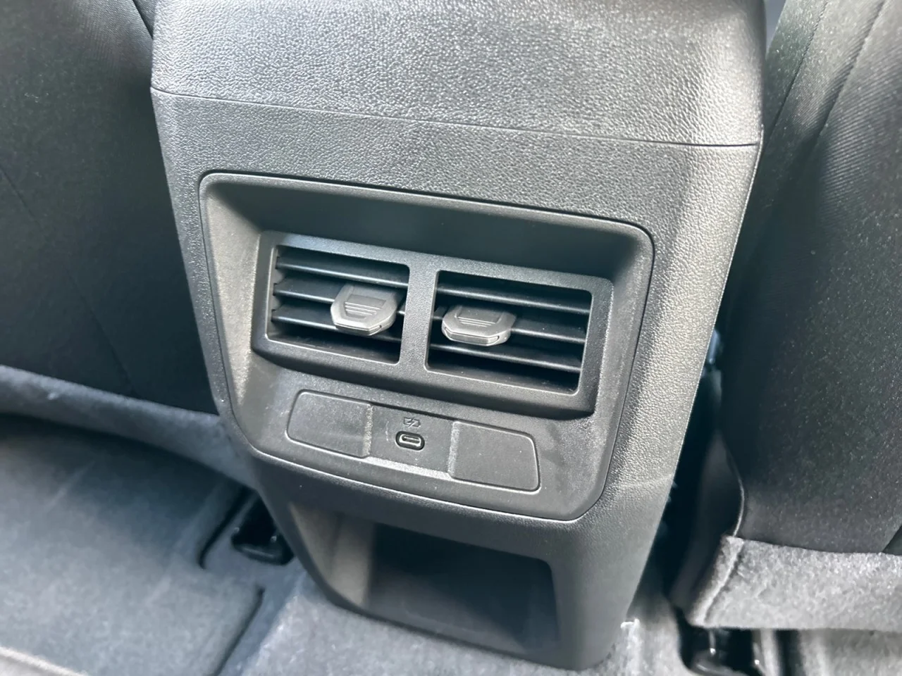 New 2026 Summit White GMC Elevation image 20
