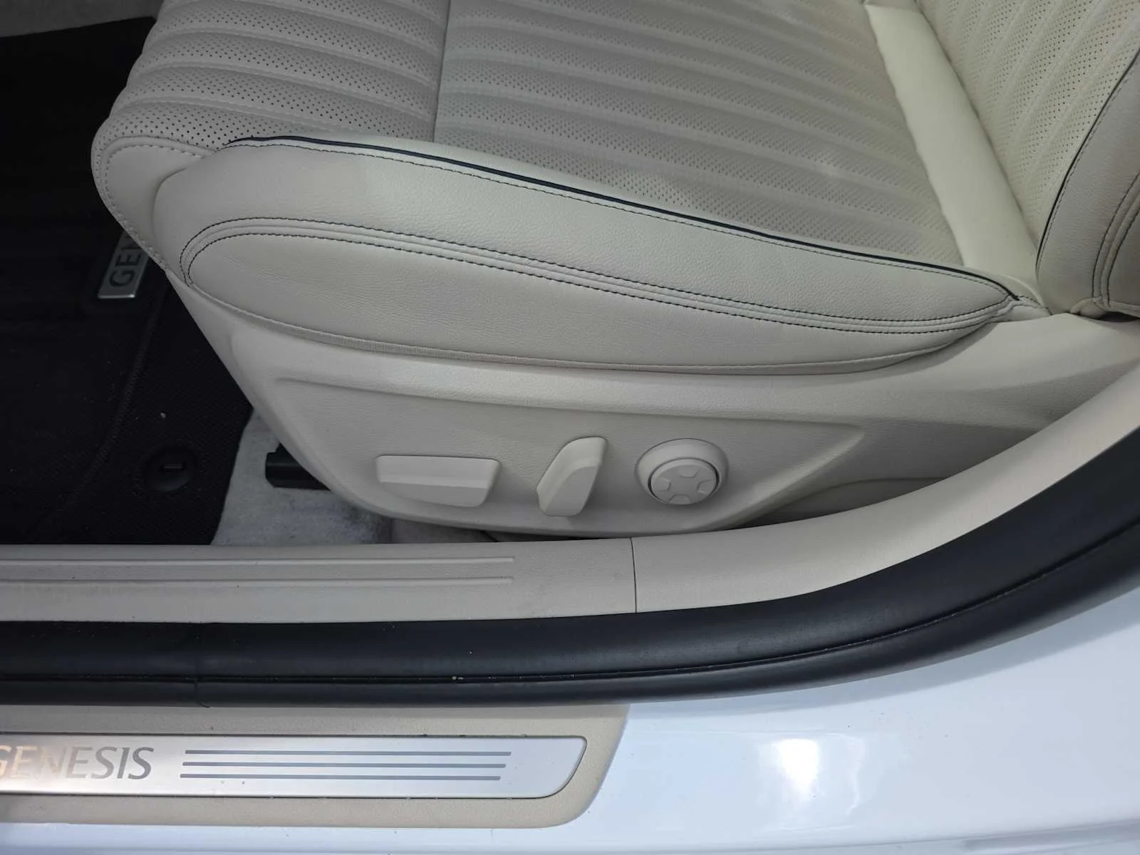 2026 GENESIS G70 Prestige - Photo 10