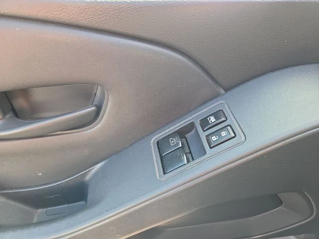 Used 2022 Black Nissan S image 14