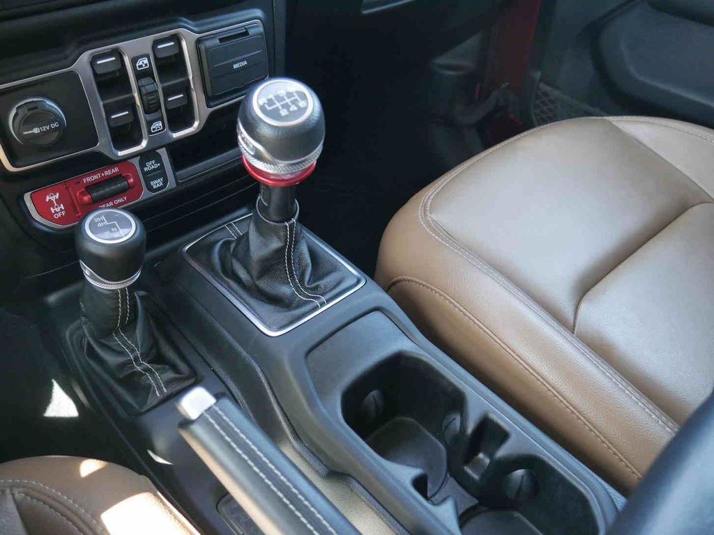 Used 2021 Red Jeep Rubicon image 30