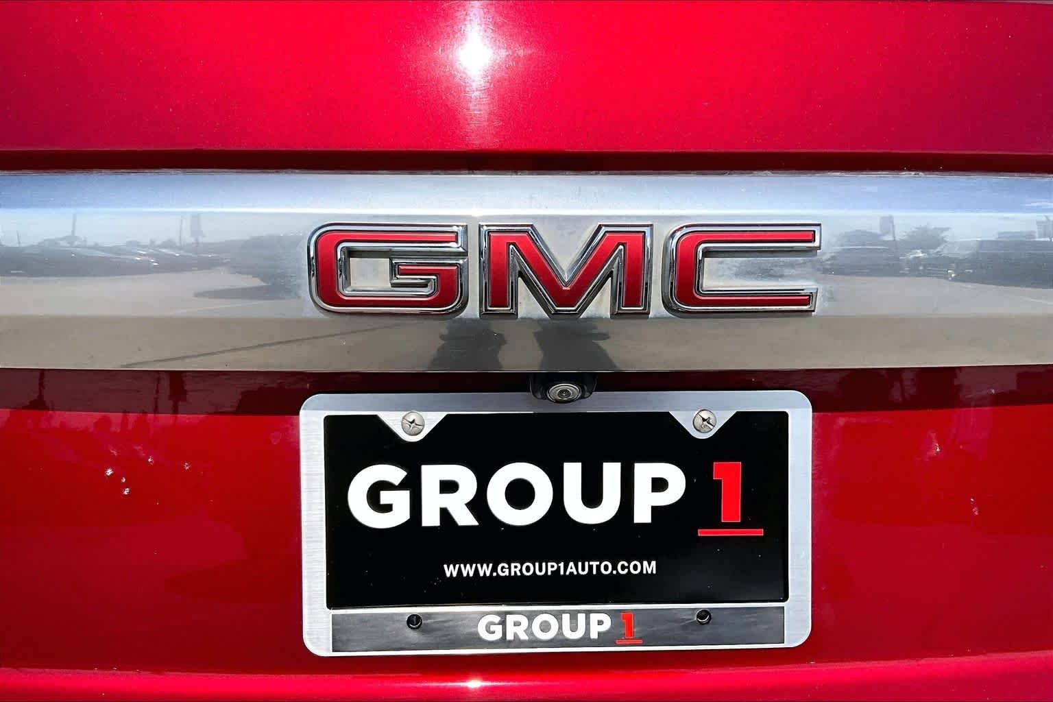 Used 2021 Cayenne Red Tintcoat GMC Denali image 31
