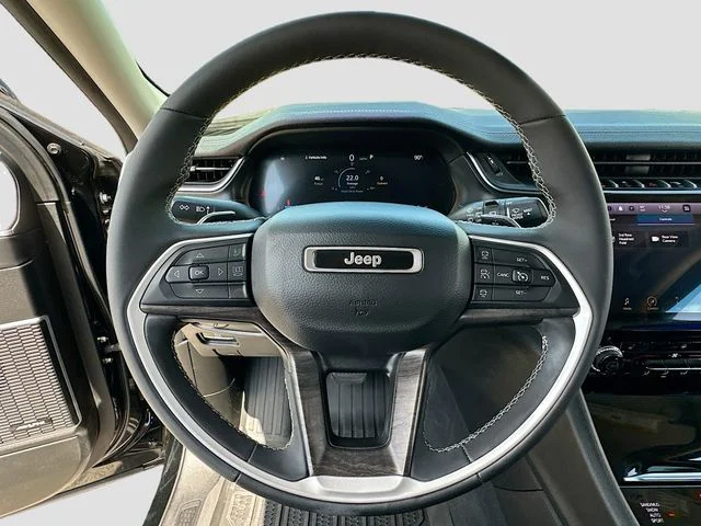 Used 2023 Black Jeep Limited image 11