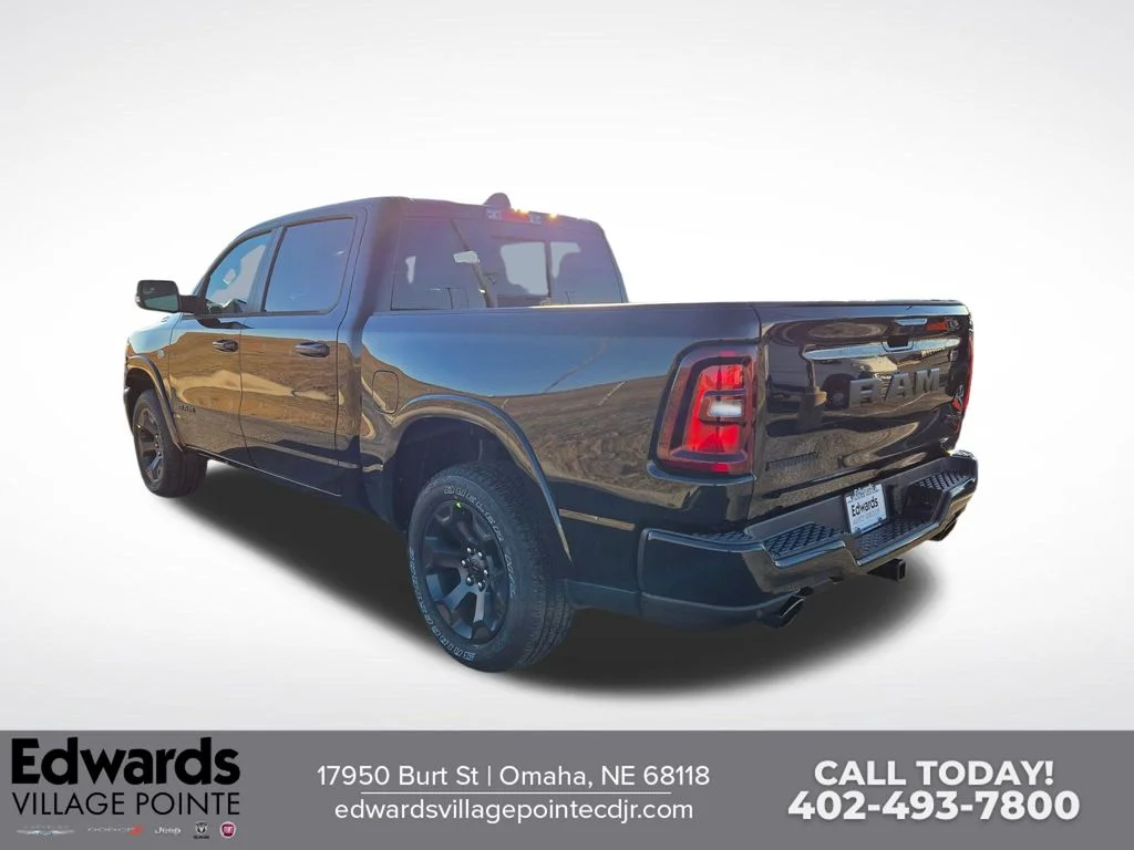 New 2026 Diamond Black Crystal Pearl-Coat Exterior Paint RAM Big Horn/Lone Star image 5
