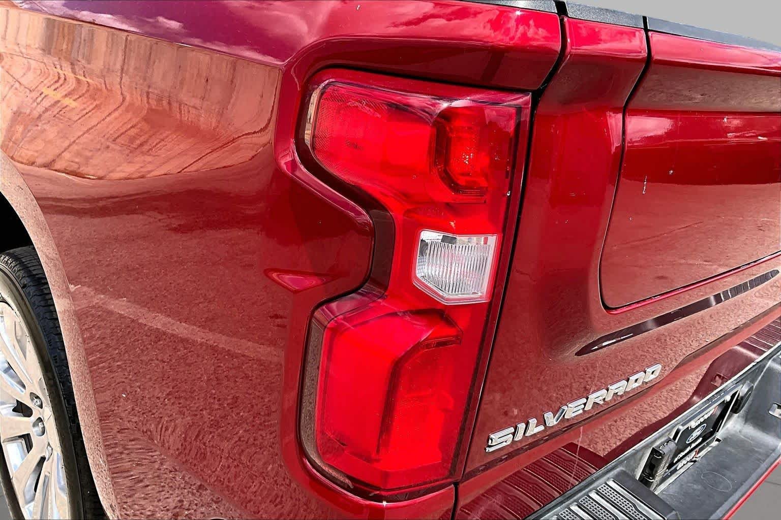 Used 2021 Cherry Red Tintcoat Chevrolet High Country image 29