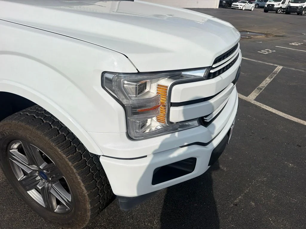 Used 2020 White Ford Lariat image 14