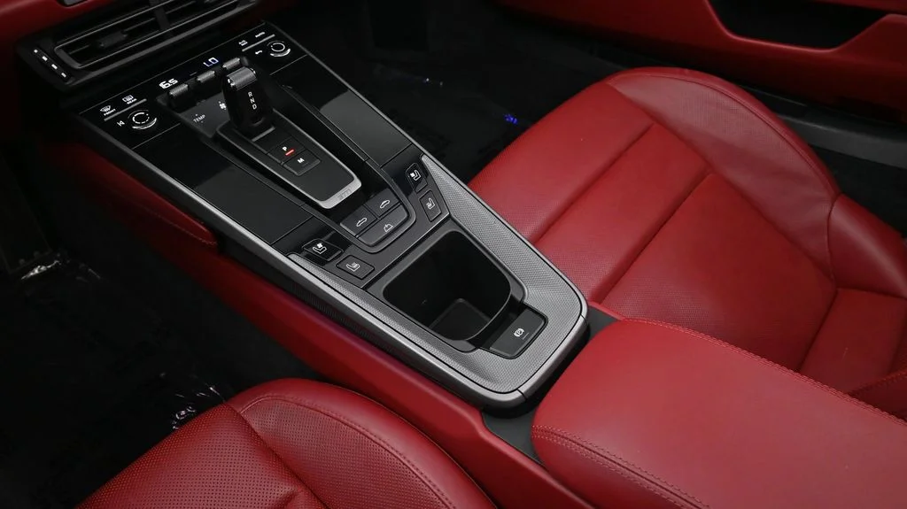 Used 2021  Porsche Carrera S image 23
