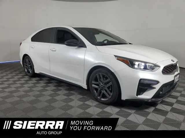 2021 Kia Forte GT-Line AT's photo