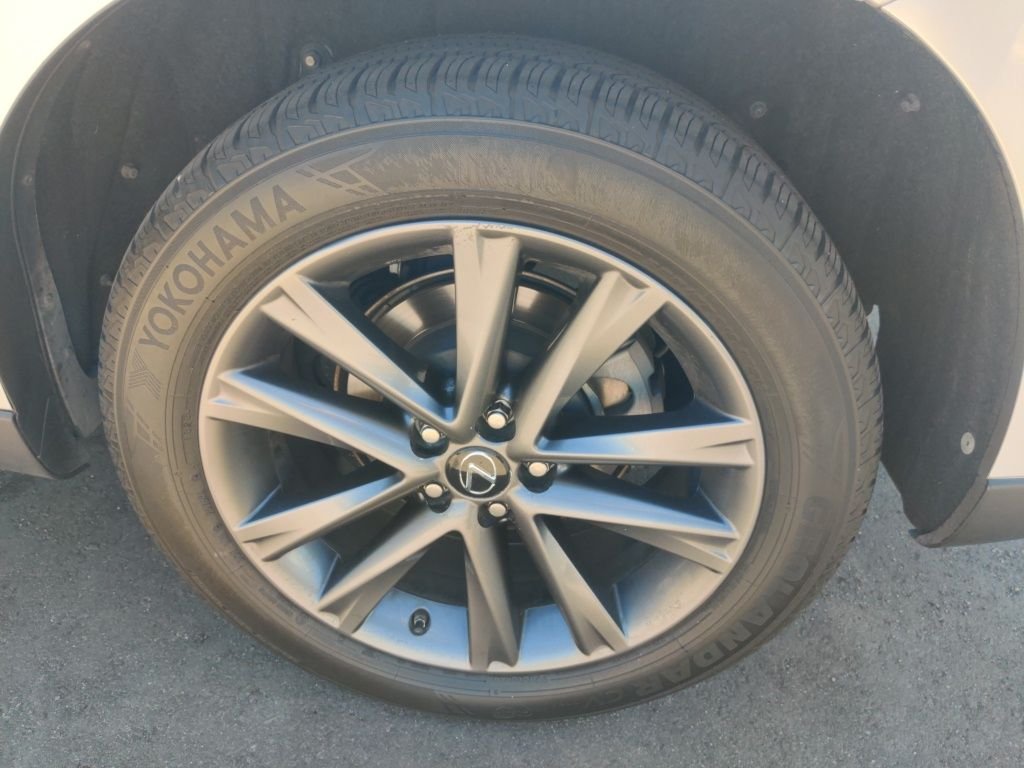 Used 2013 Silver Lexus 350 F Sport image 16