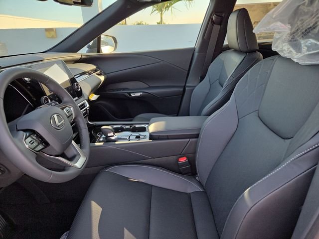 Used 2026  Lexus 350 image 11
