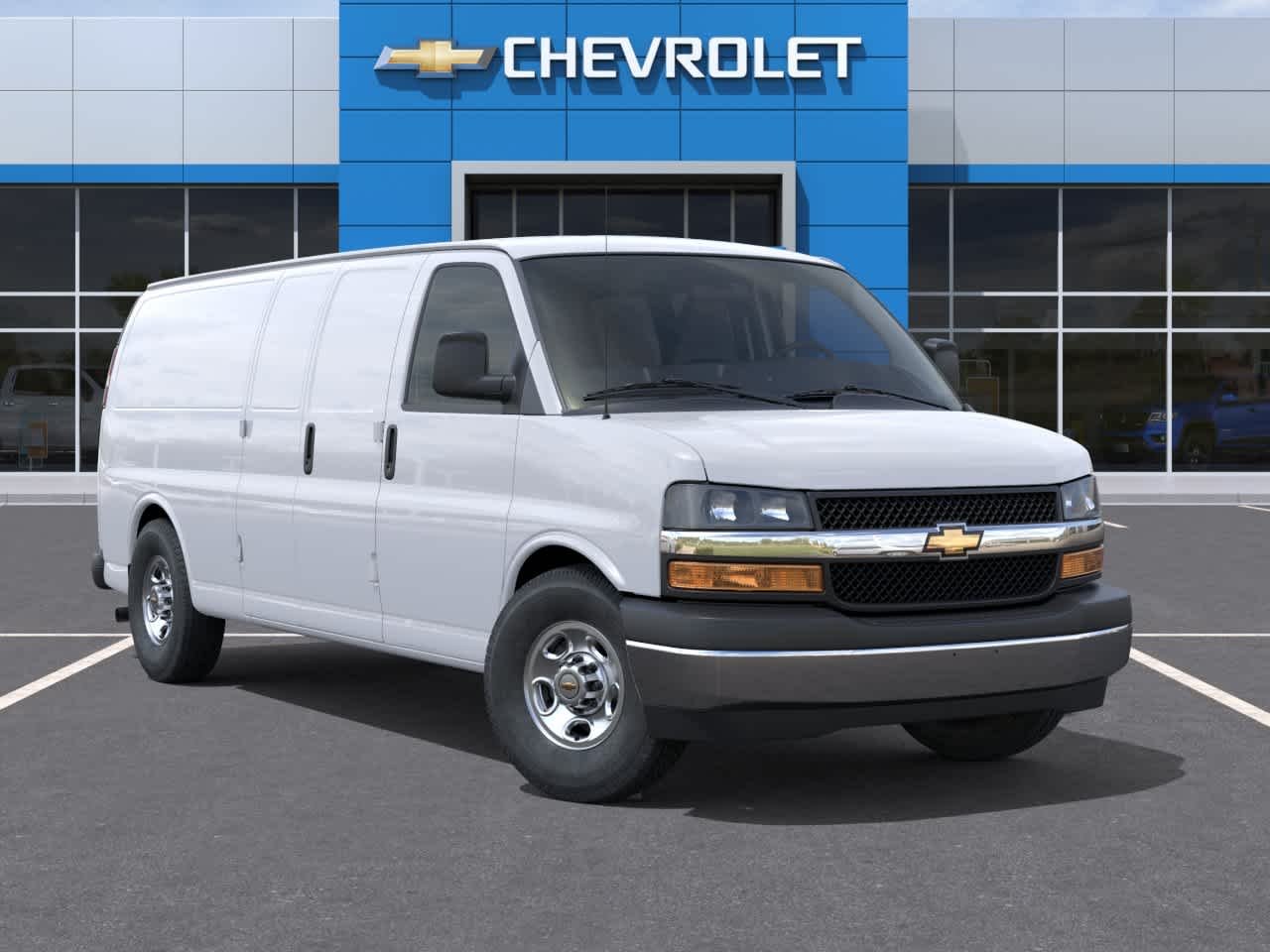 New 2026 Summit White Chevrolet WT image 7