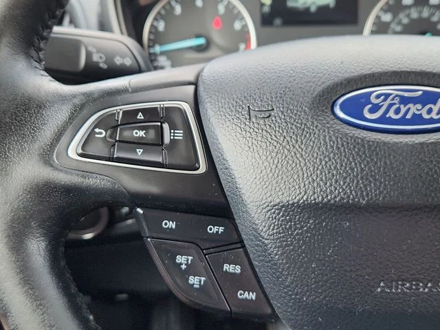 Used 2019 Silver Ford SE image 36