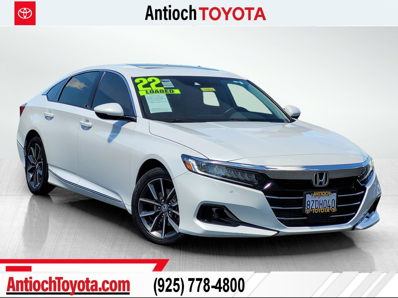 Used 2022  Honda EX-L image 1