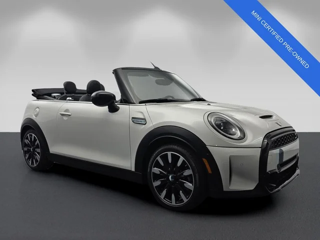 2024 MINI Cooper S Iconic