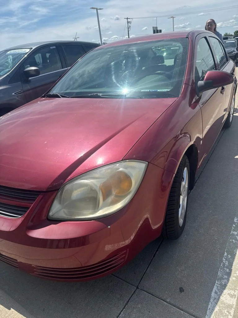 Used 2008 Red Chevrolet LT image 7