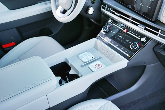 New 2026 Silver Hyundai SEL image 14