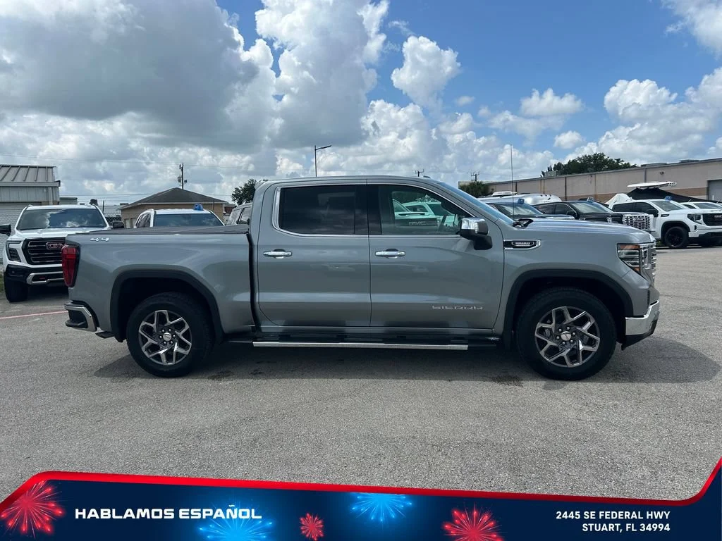 New 2026 Sterling Metallic GMC SLT image 4