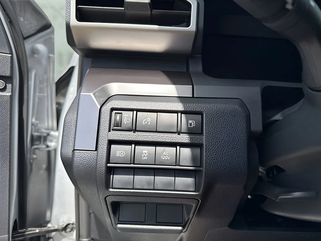 Used 2025 Silver Toyota SR5 image 23