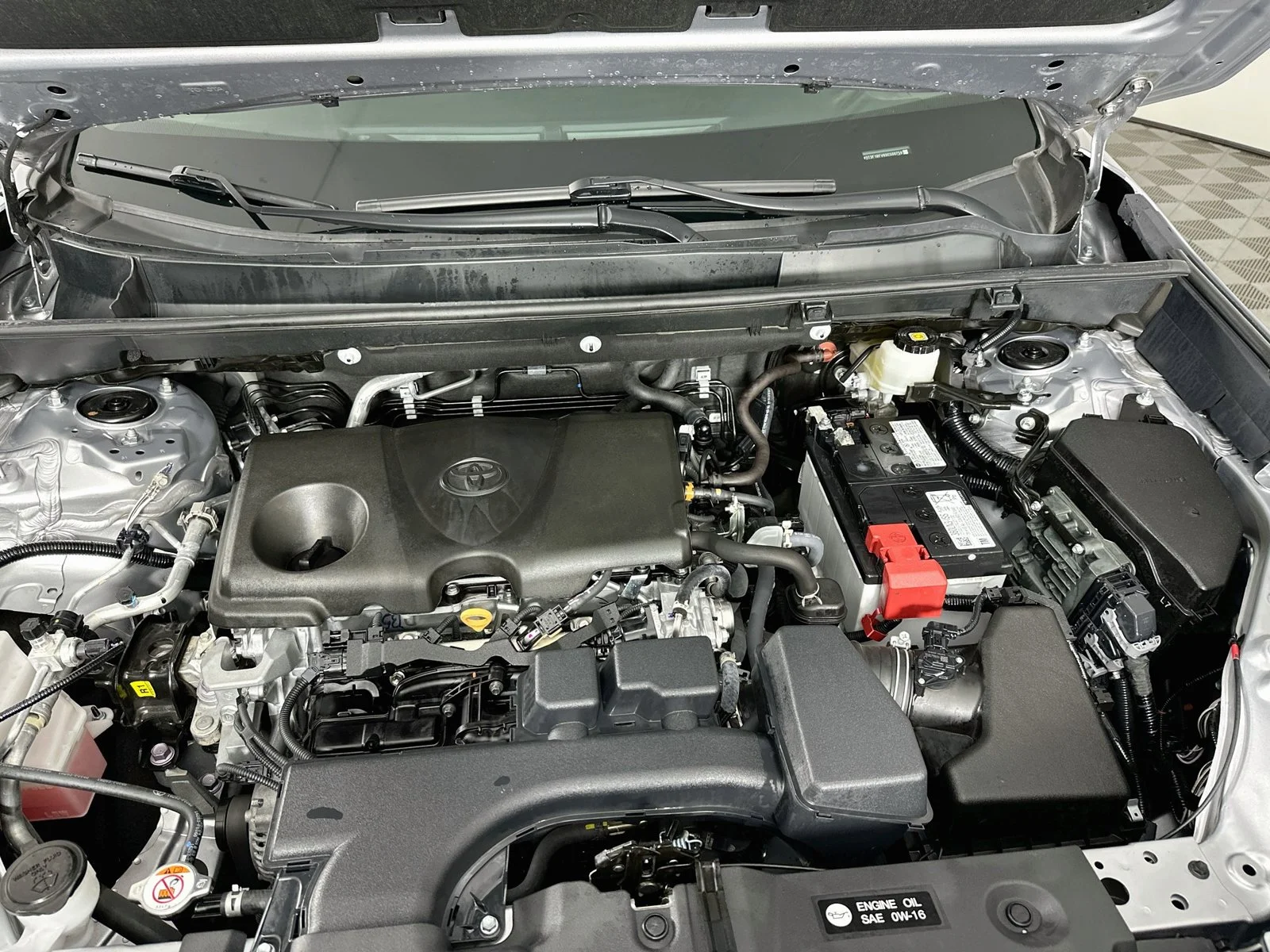 Used 2025 Silver Sky Metallic Toyota LE image 30