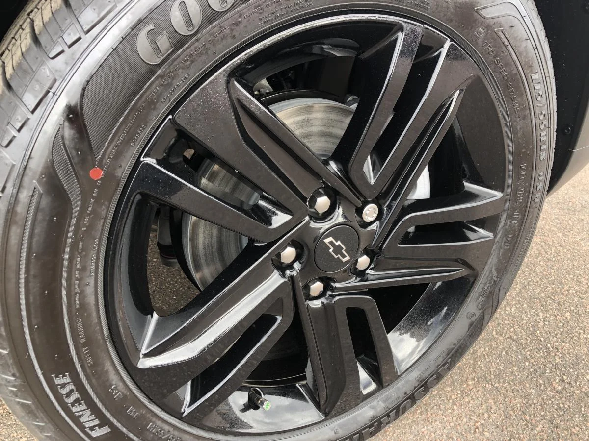 New 2026 Grey Chevrolet Fwd 4dr Activ image 9
