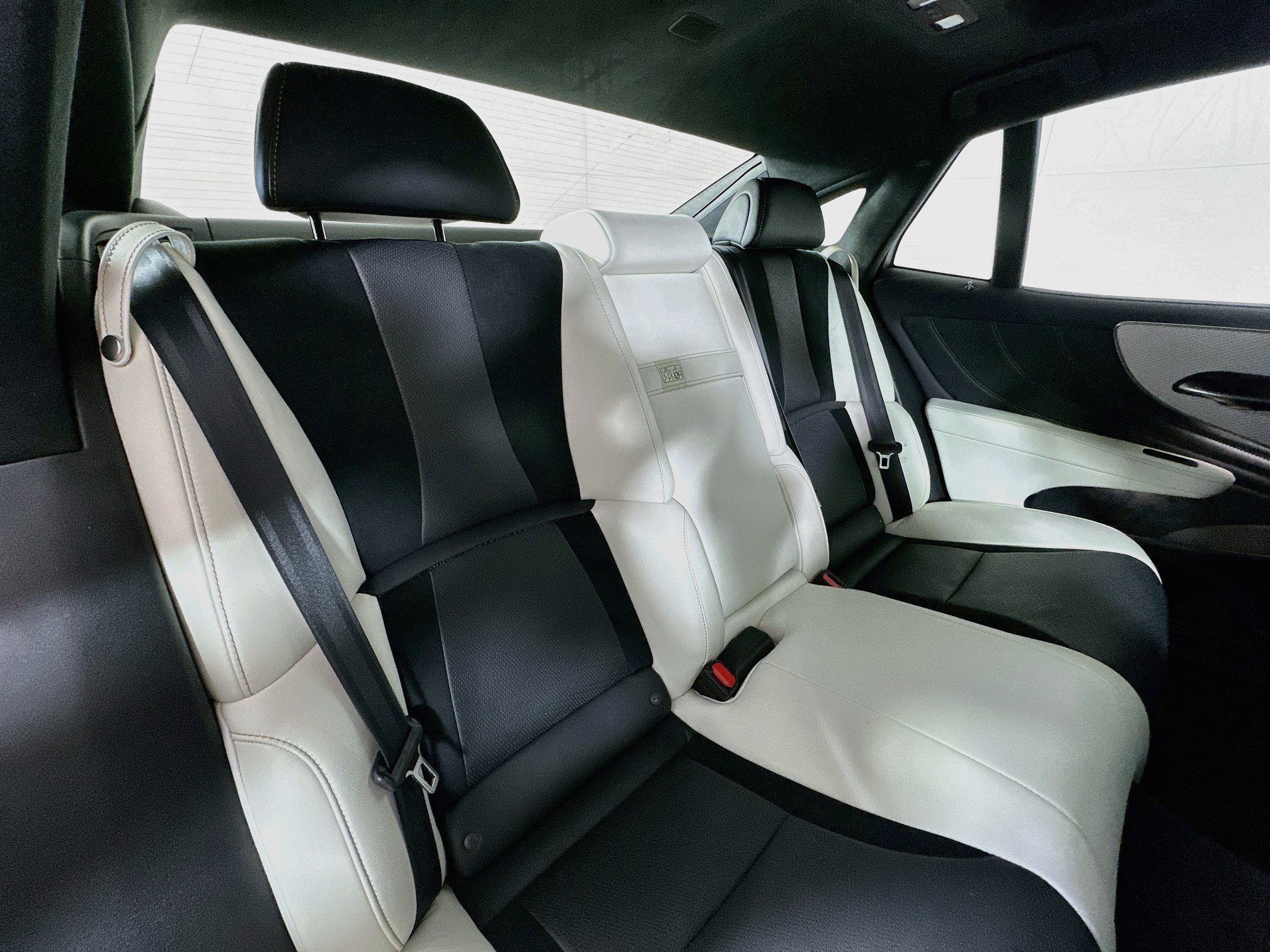 Certified Used 2025 CAVIAR Lexus 500 F SPORT image 25