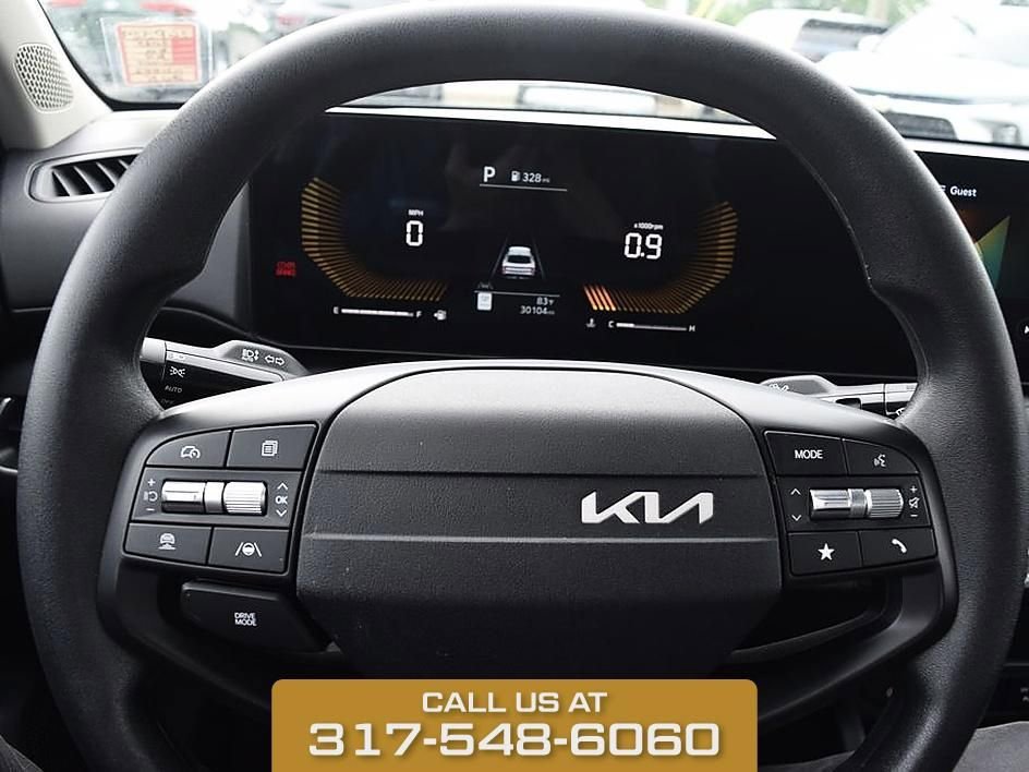 2025 Kia K4 LXS - Photo 21