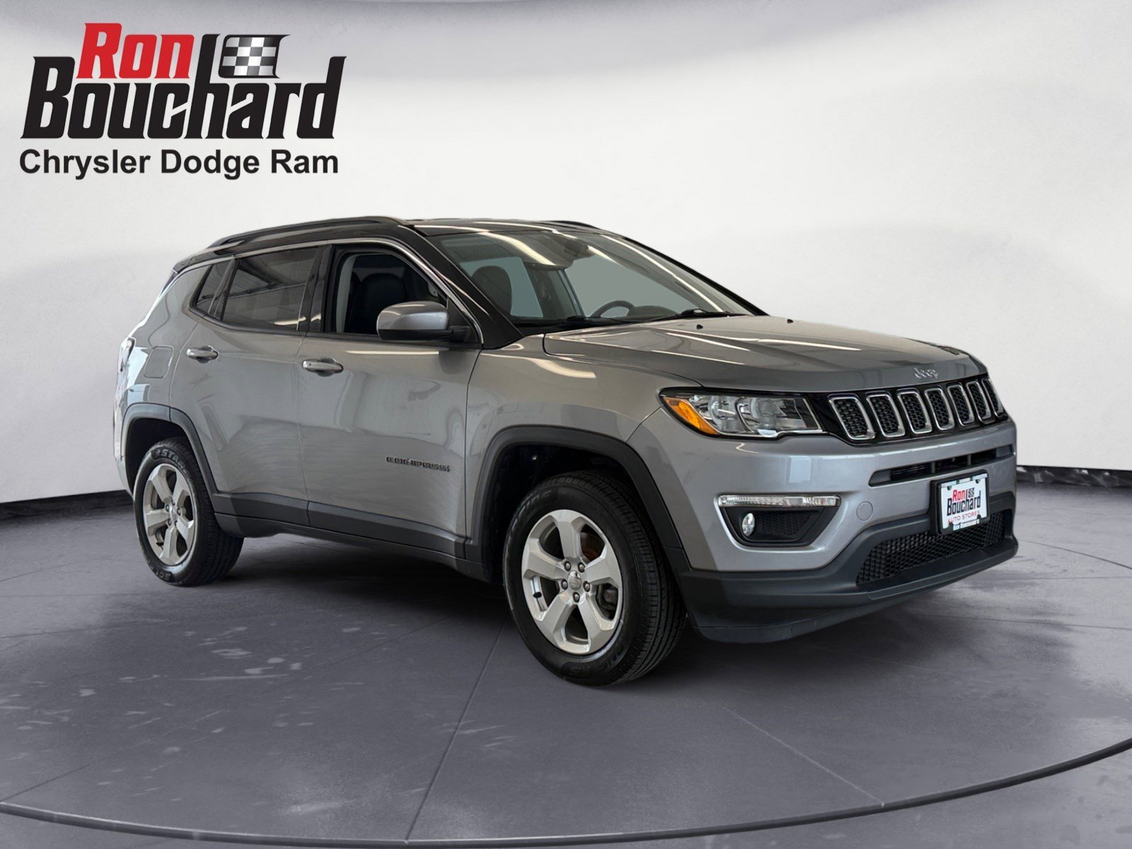 Billet Silver Metallic Clearcoat 2019 Jeep Compass Latitude 4WD SUV / Crossover Four-Wheel Drive Automatic