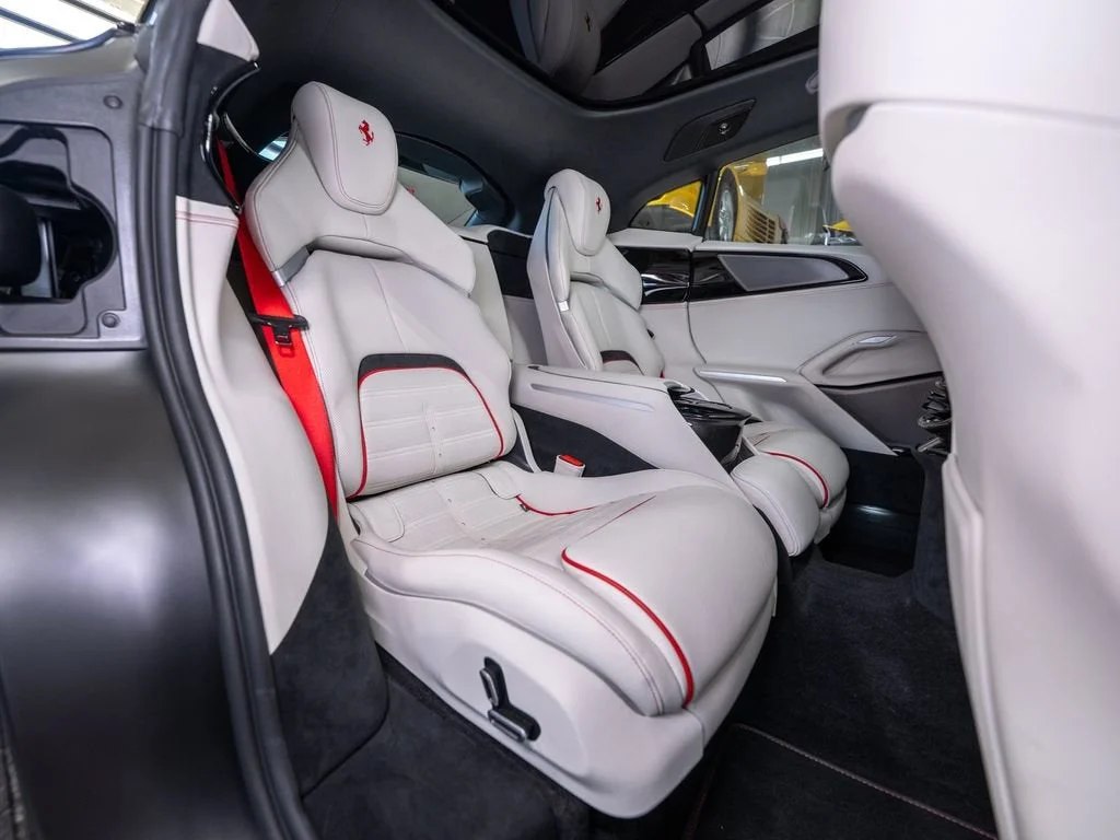 2025 Ferrari Purosangue Base - Photo 14