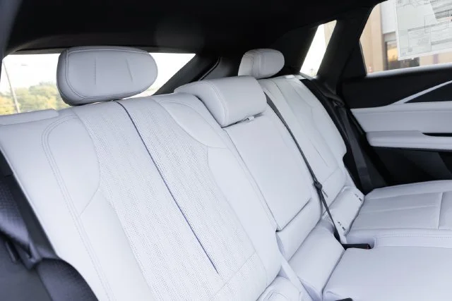 New 2025 Crystal White Tricoat Cadillac Luxury 1 image 18