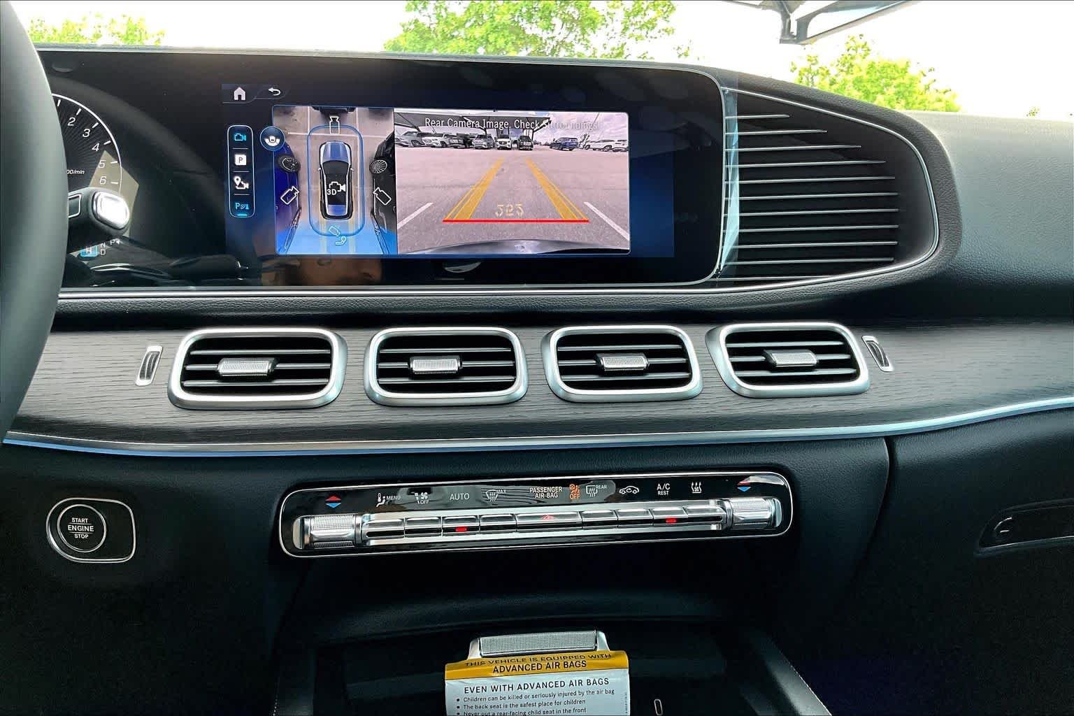 2025 Mercedes-Benz GLE GLE450E - Photo 12