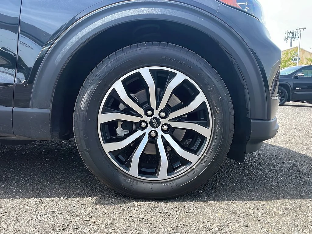2022 Ford Explorer ST - Photo 23