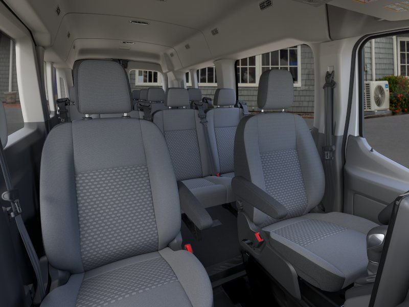 New 2025 Oxford White Ford XL image 10