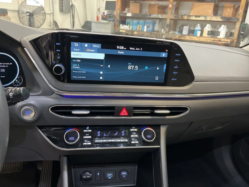 Used 2020 Gray Hyundai Limited image 18