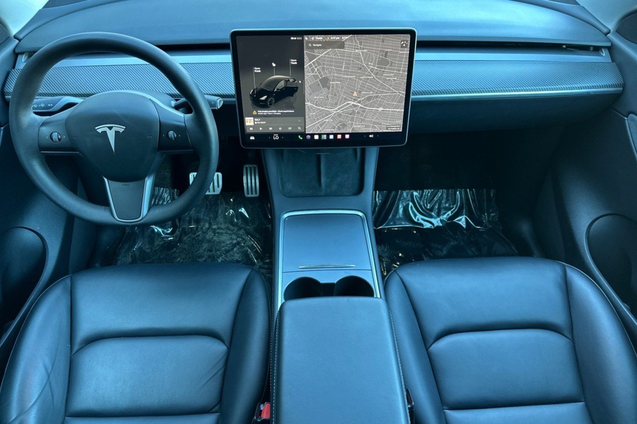 Used 2022 BLACK Tesla Performance image 12