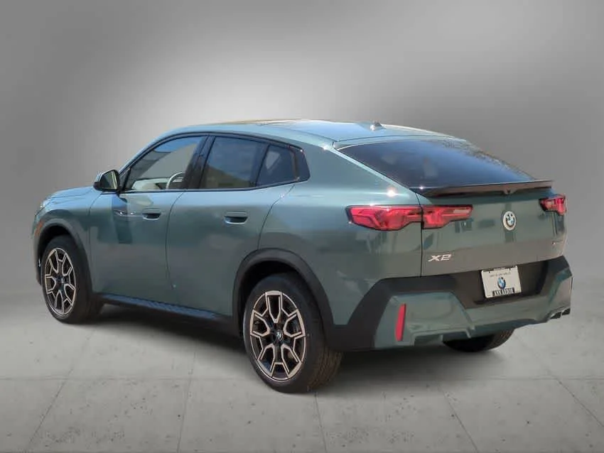 2025 BMW X2 28i - Photo 6