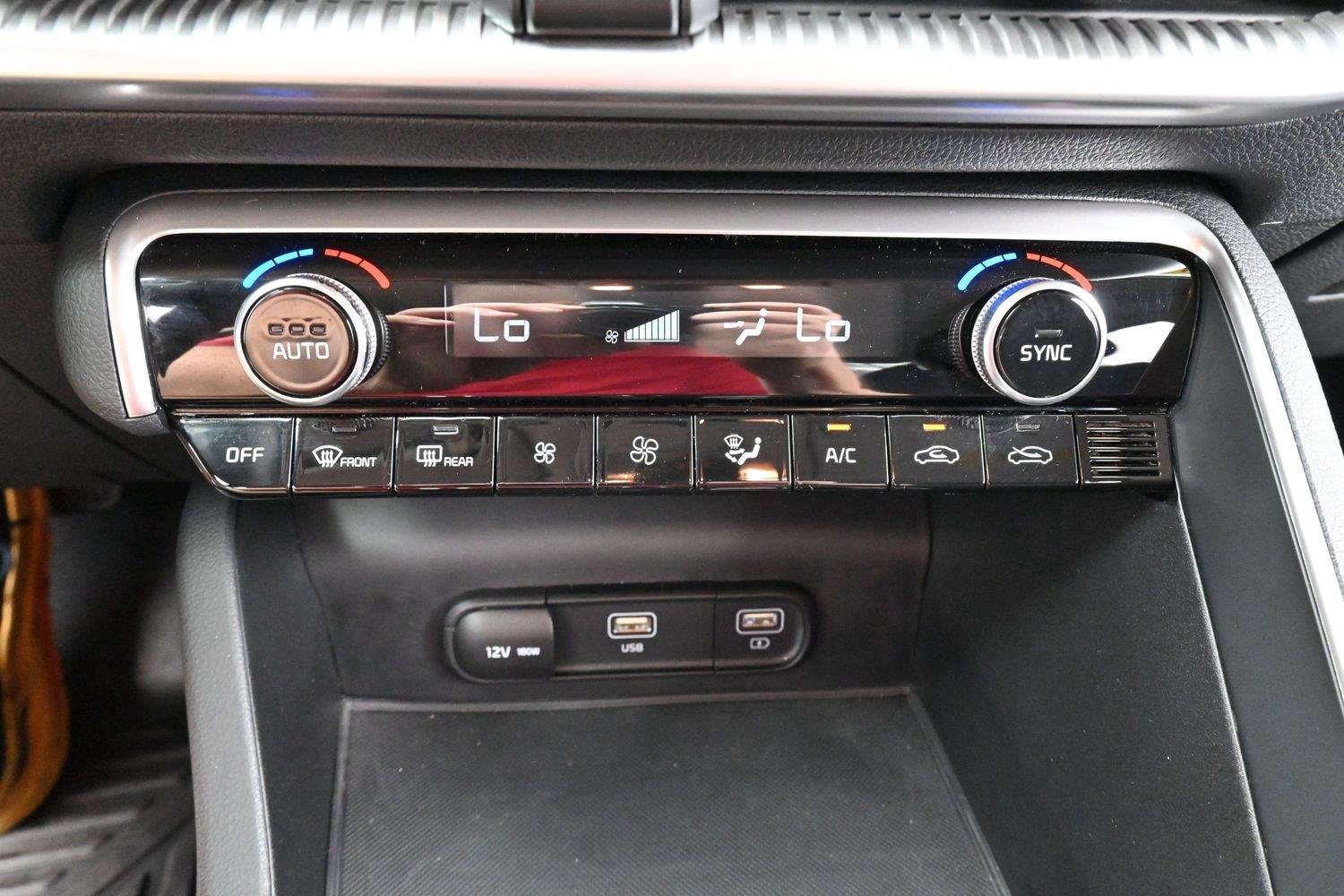 Used 2021 Ebony Black Kia LXS image 22