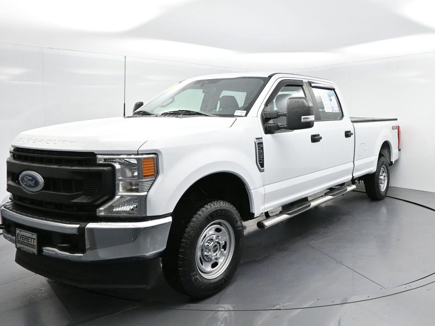Used 2022 Oxford White Ford XL image 3