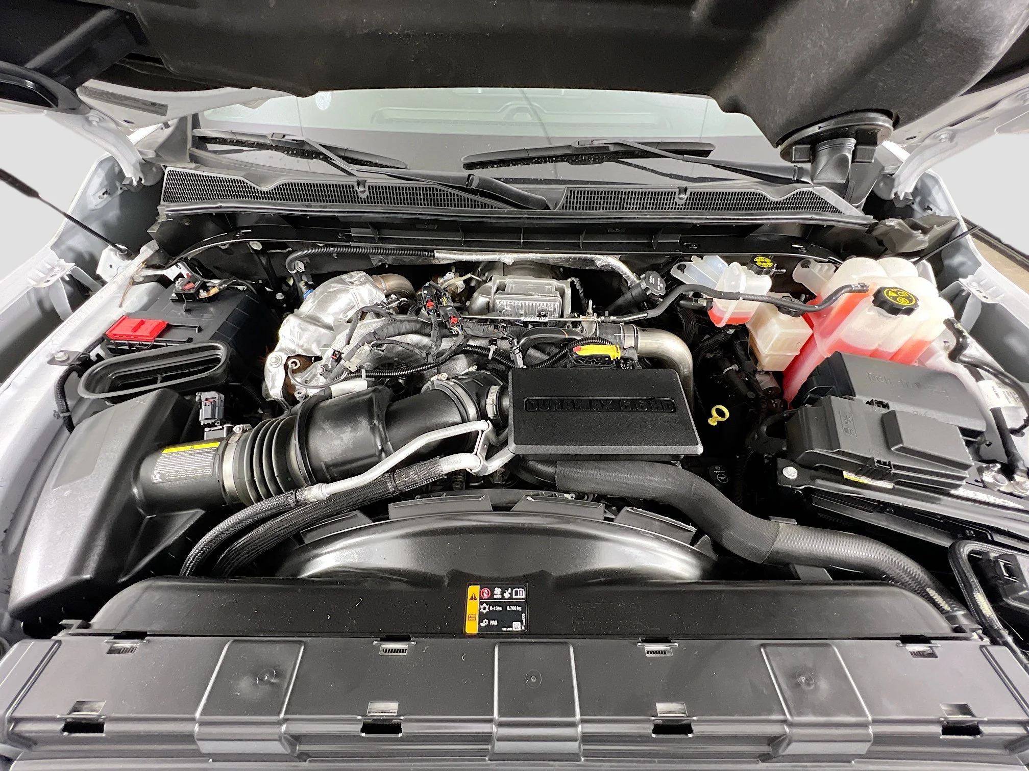 Used 2023 Summit White GMC Pro image 30