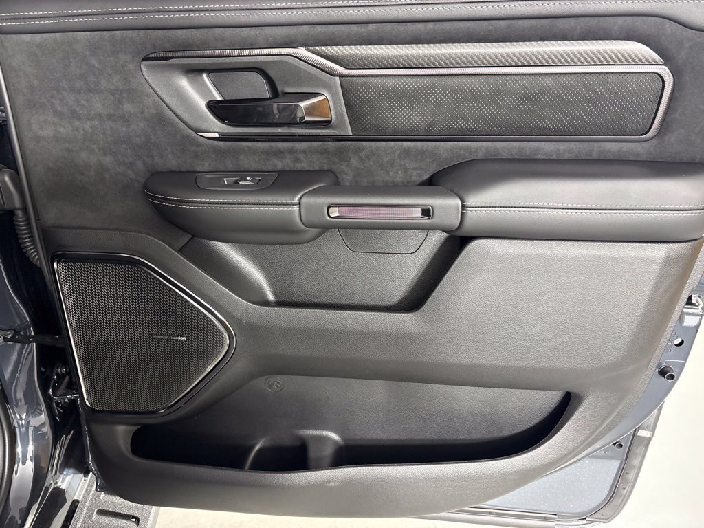 New 2026 Forged Blue Metallic Exterior Paint RAM RHO image 22