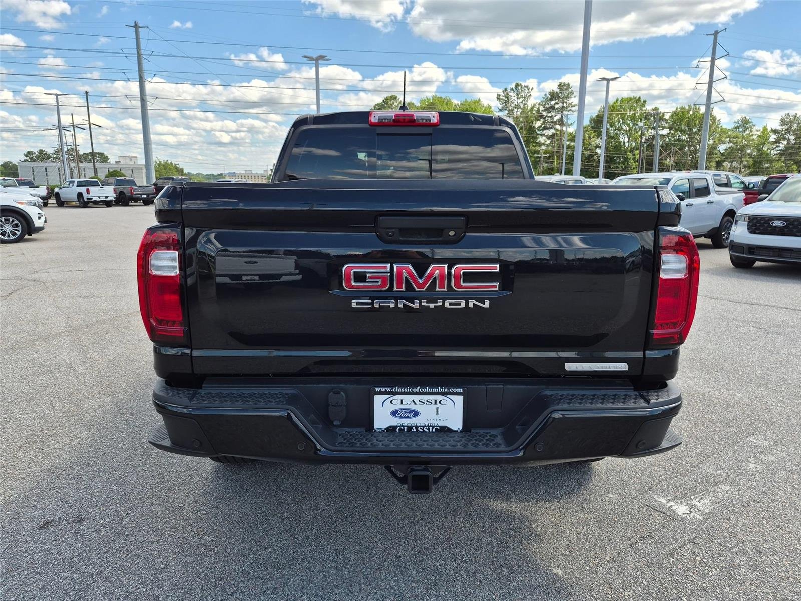 Used 2026 ONYX BLACK GMC ELEVATION image 6