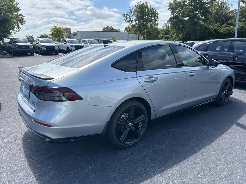 New 2026 Solar Silver Metallic Honda Sport-L image 3