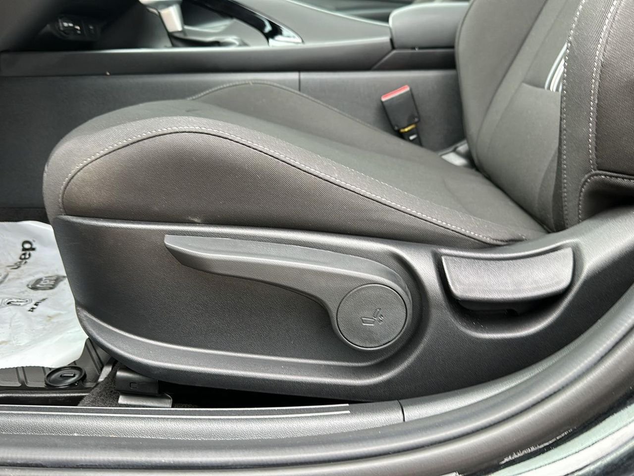 New 2026 Abyss Black Hyundai SEL Sport image 11