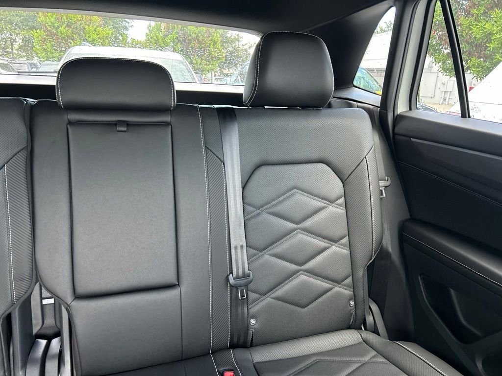 New 2026 White Volkswagen 2.0T SE image 14