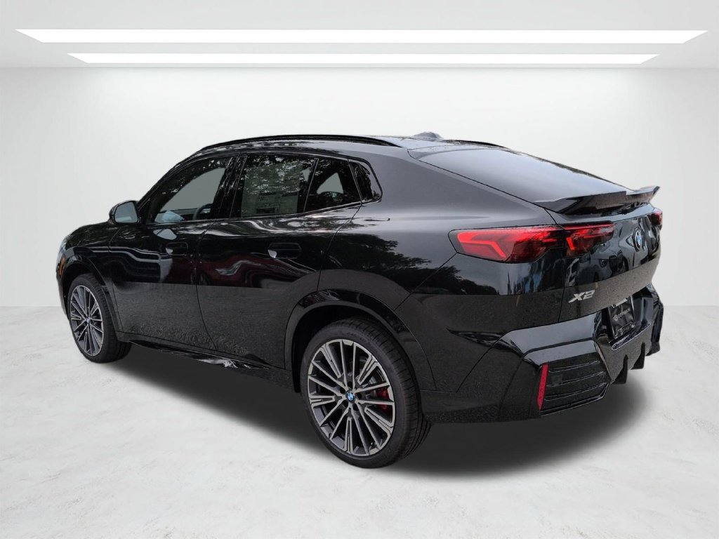 New 2027 Black Sapphire Metallic BMW xDrive28i image 6
