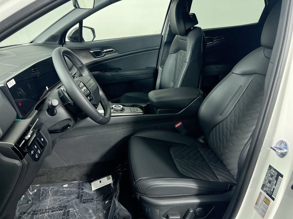 New 2026 Snow White Pearl Kia X-Line image 14