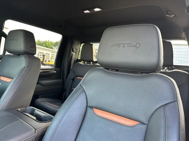 Used 2025 Silver GMC AT4 image 23
