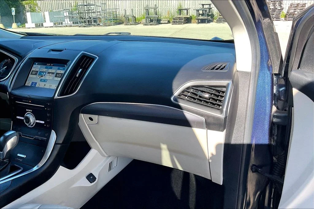Used 2017 Blue Ford Titanium image 15
