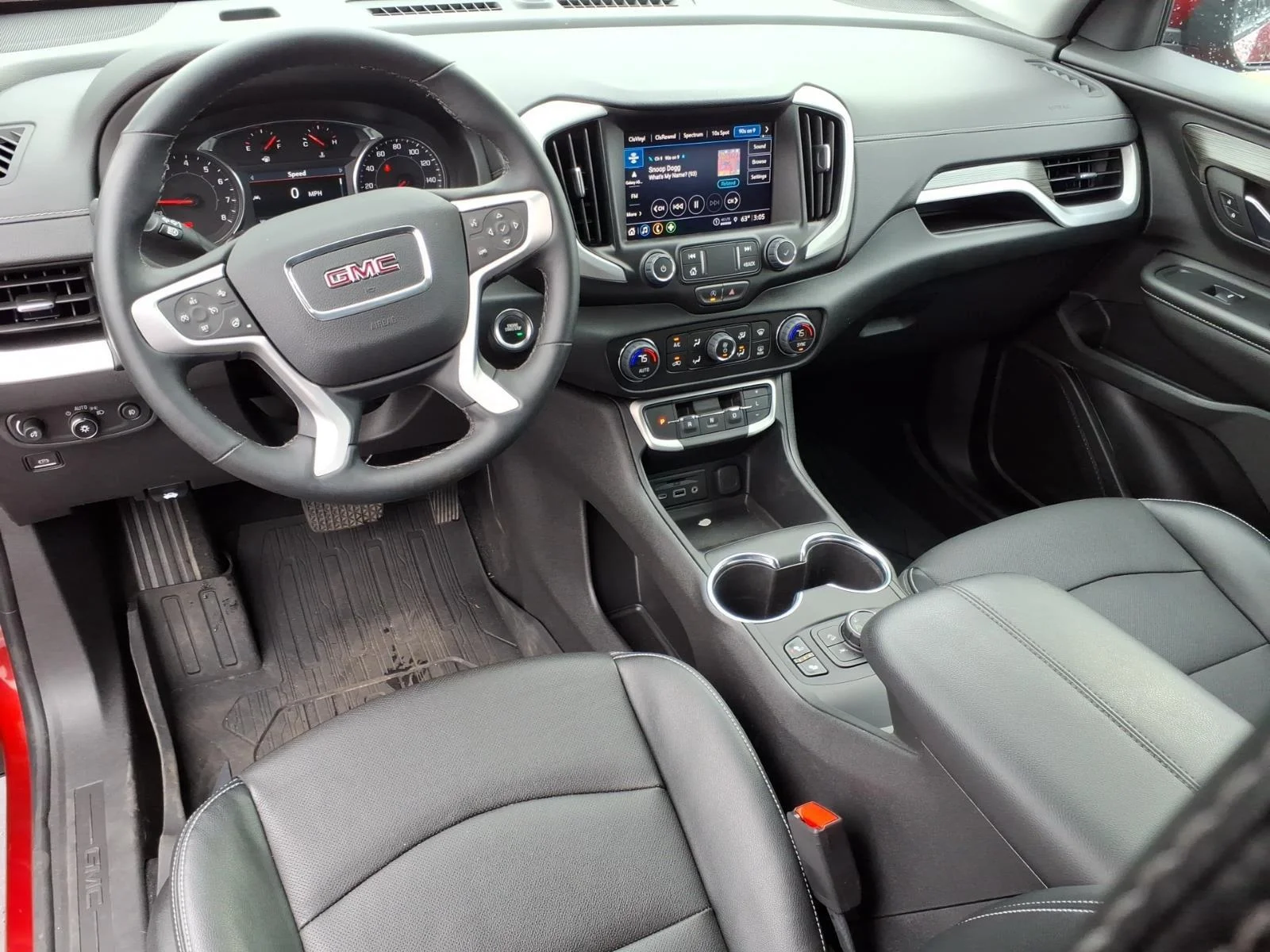 Used 2023 Volcanic Red Tintcoat GMC SLT image 19