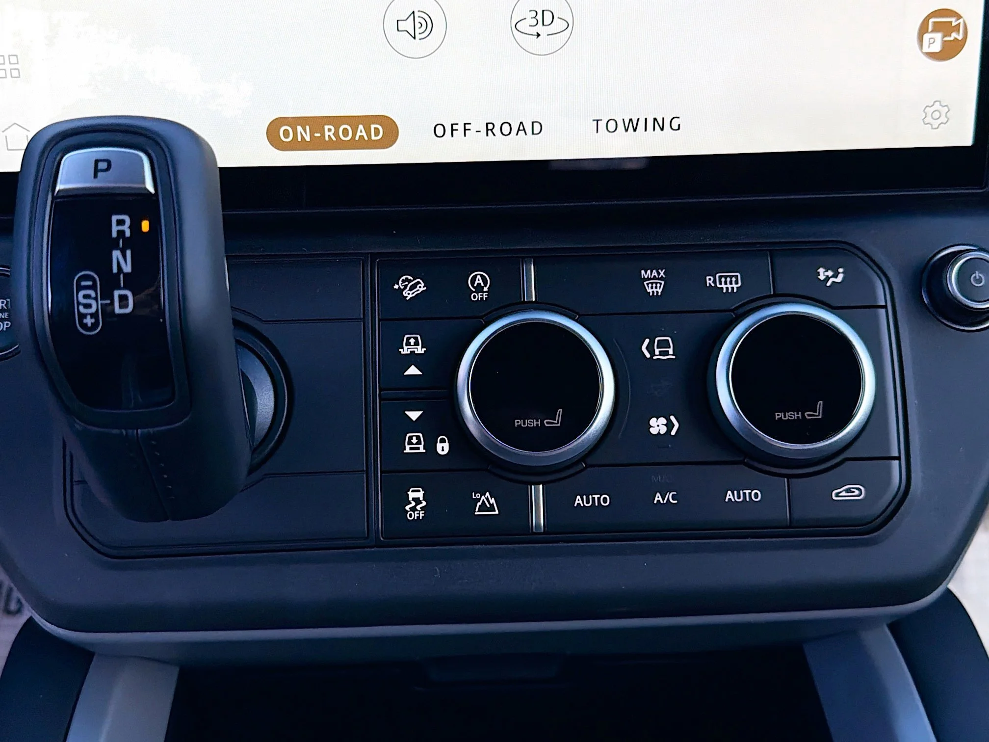 New 2026 Borasco Grey Metallic Land Rover X image 35